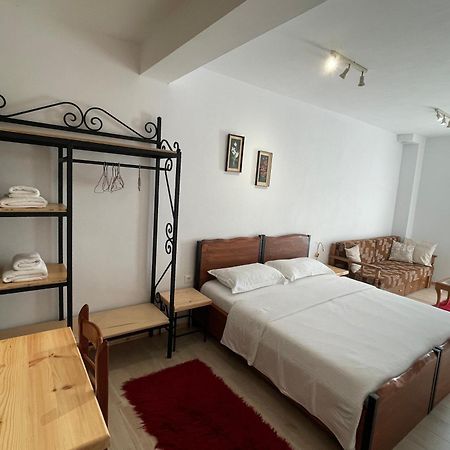 Bujtina Liana Voskopoje Hotel Luaran gambar