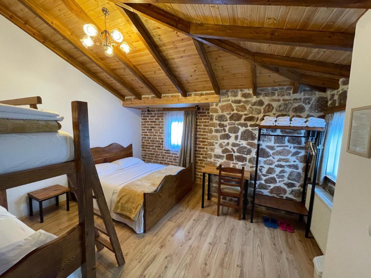Bujtina Liana Voskopoje Hotel Luaran gambar