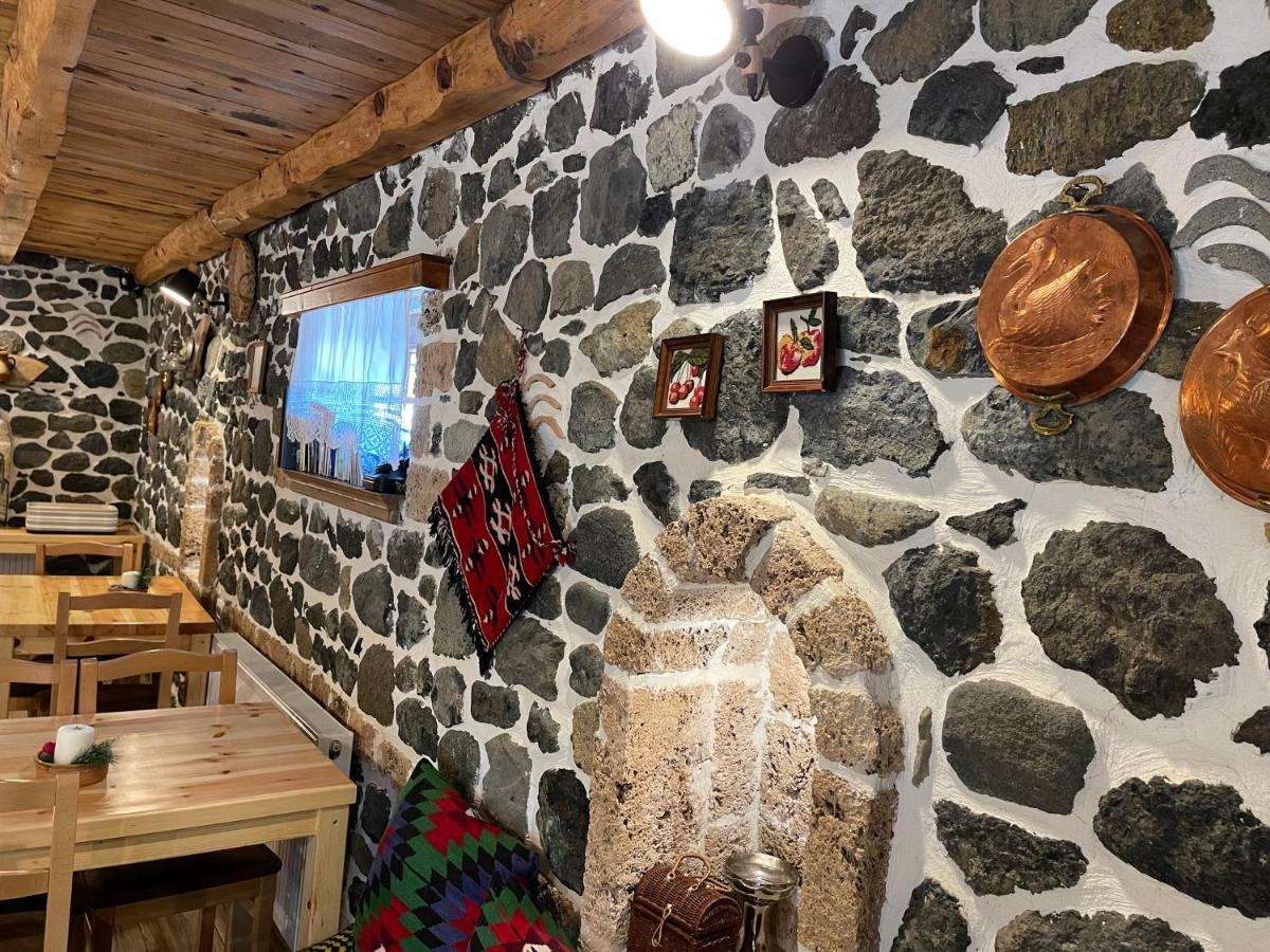 Bujtina Liana Voskopoje Hotel Luaran gambar