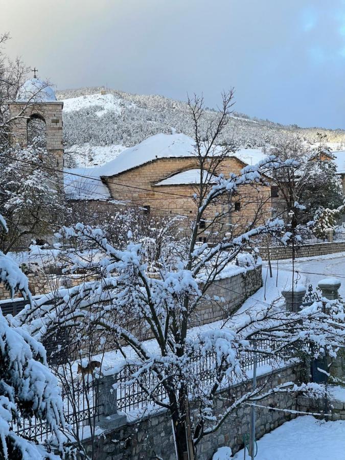 Bujtina Liana Voskopoje Hotel Luaran gambar
