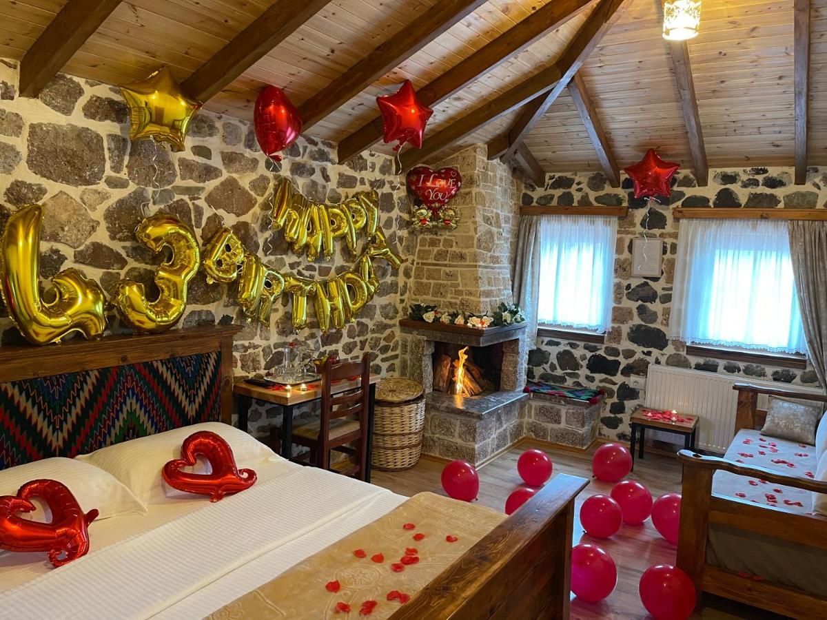 Bujtina Liana Voskopoje Hotel Luaran gambar